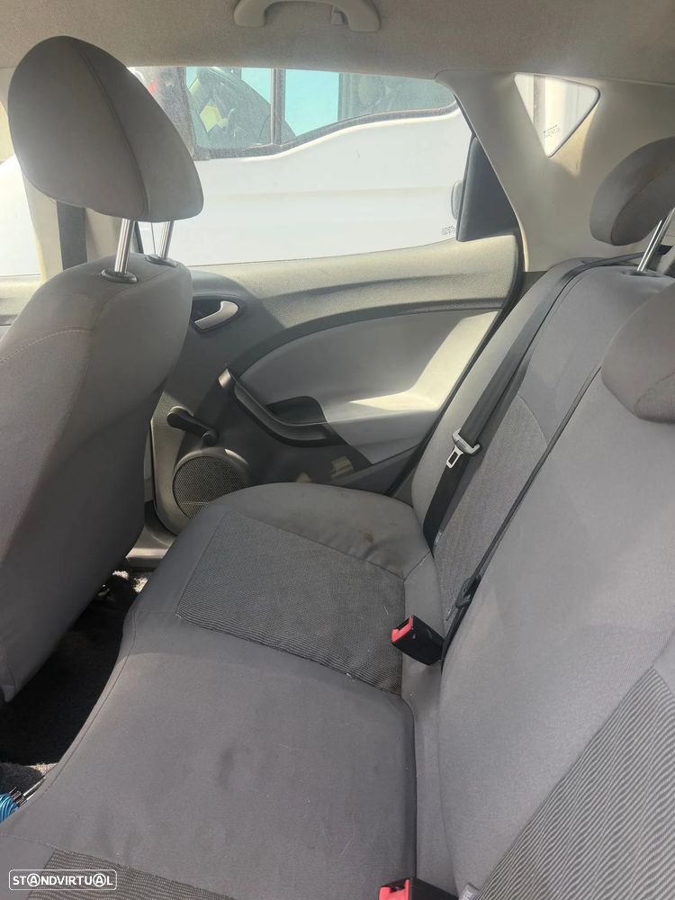 SEAT Ibiza 1.4 TDI PD Ecomotive - 4