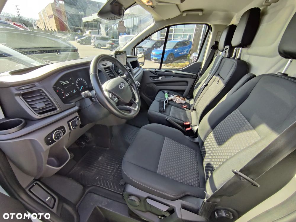 Ford Transit Custom Kombi-Van 320 L1H1 Trend - 29
