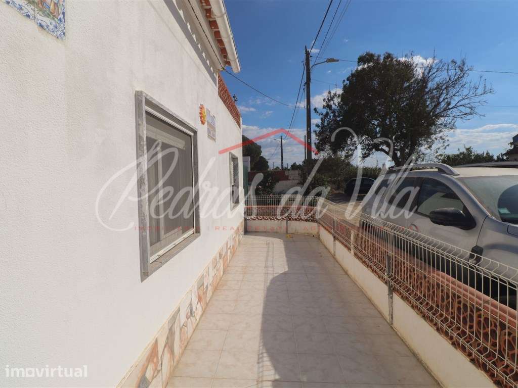 Moradia terrea T3 com anexo e jardim em Vila Nova de MIlfontes - Od... - Grande imagem: 4/60