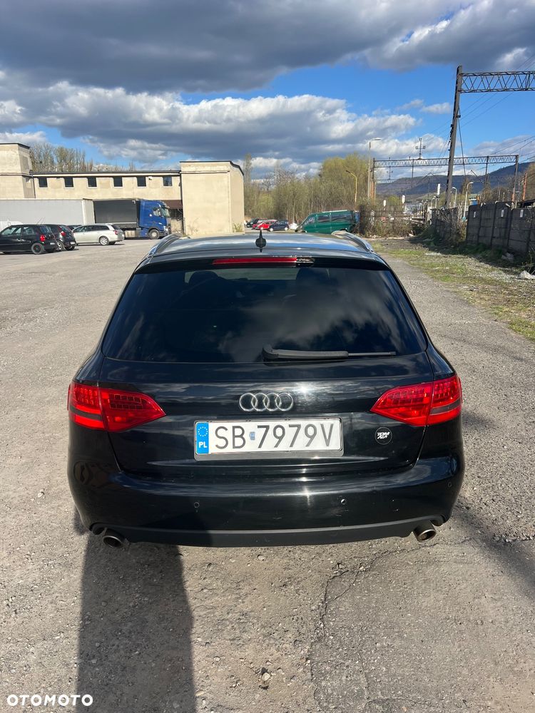Audi A4 Avant 3.0 TDI Quattro S tronic - 5