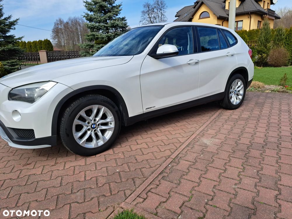 BMW X1 sDrive18i xLine - 2