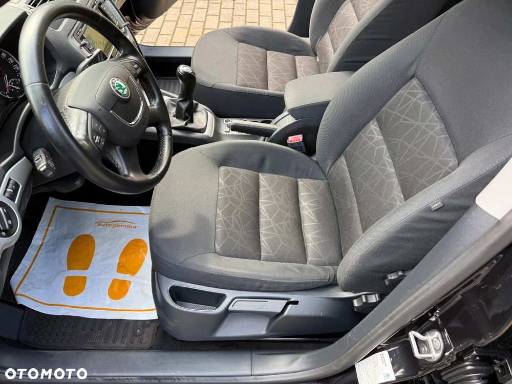 Skoda Octavia - 28