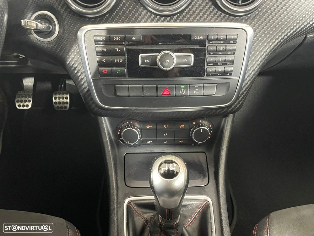 Mercedes-Benz A 180 CDi BE AMG Line - 12