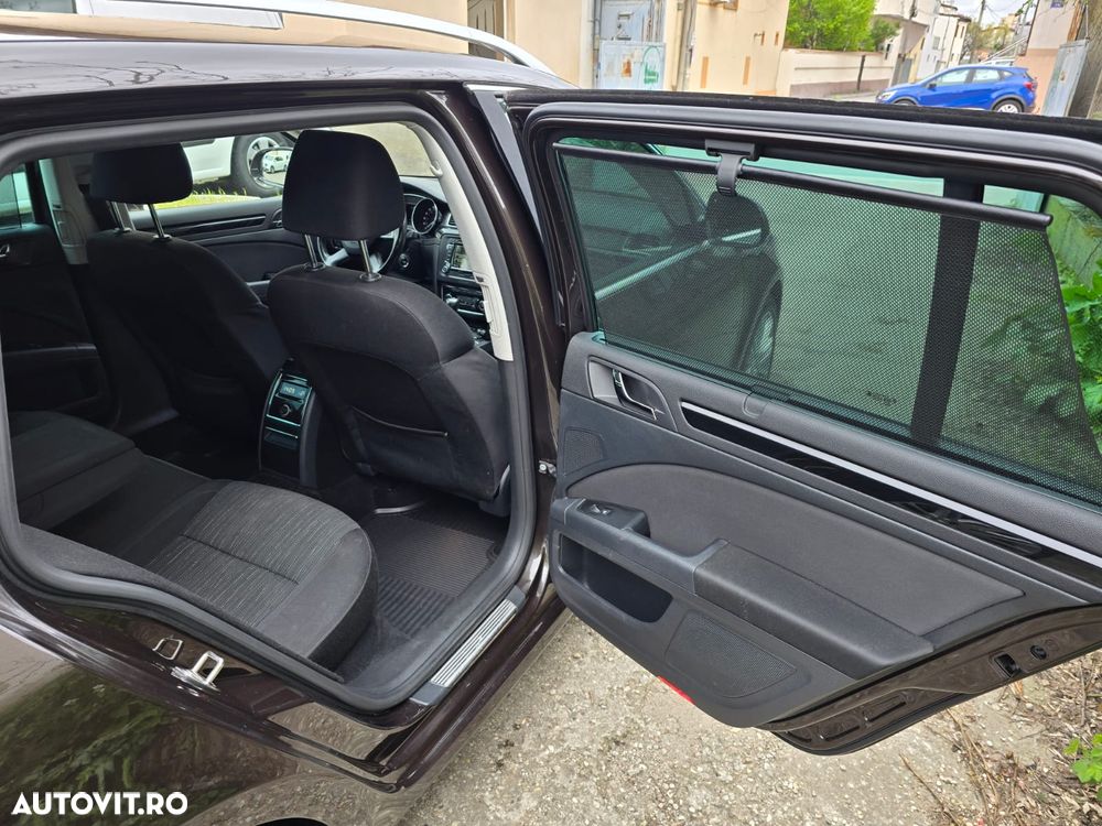 Skoda Superb 2.0 TDI 4X4 Elegance - 17