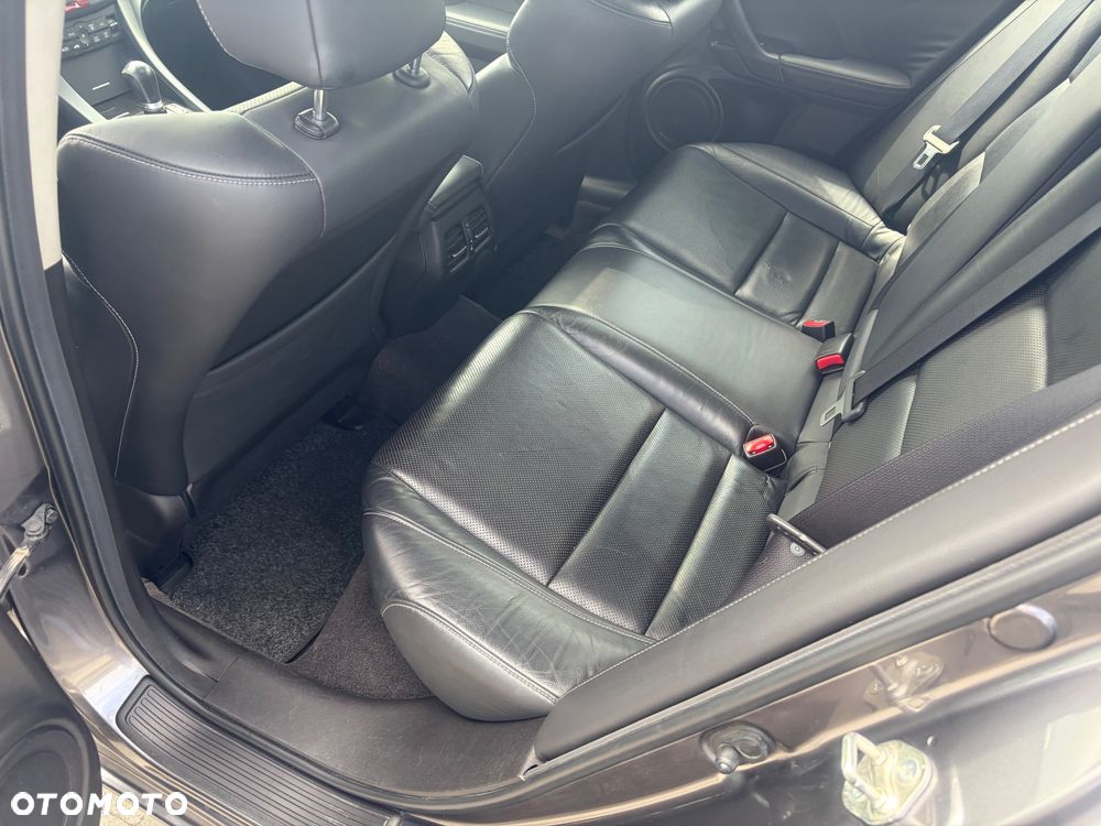 Honda Accord 2.0 Executive - 9