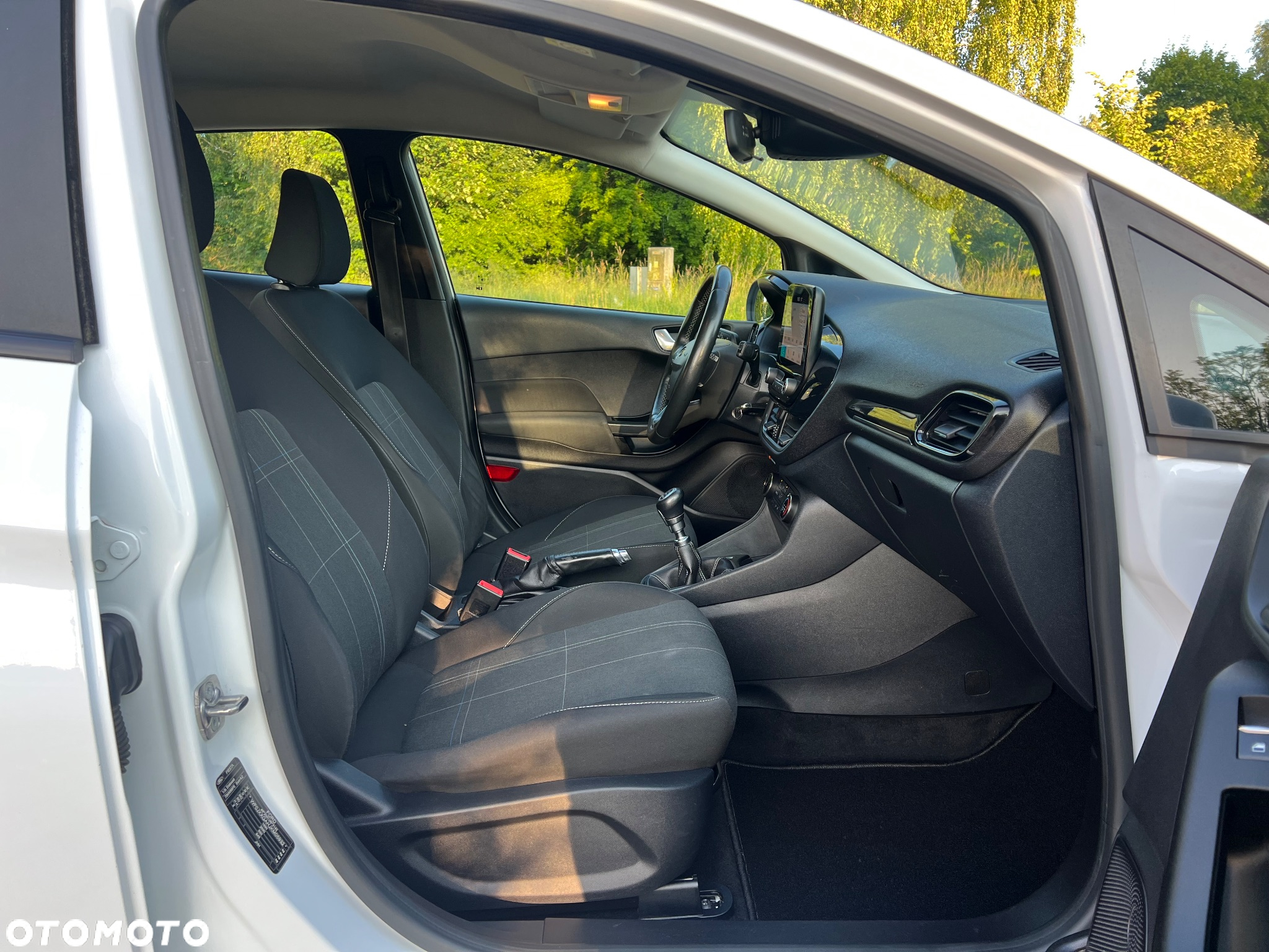 Ford Fiesta 1.0 EcoBoost S&S COOL&CONNECT - 15