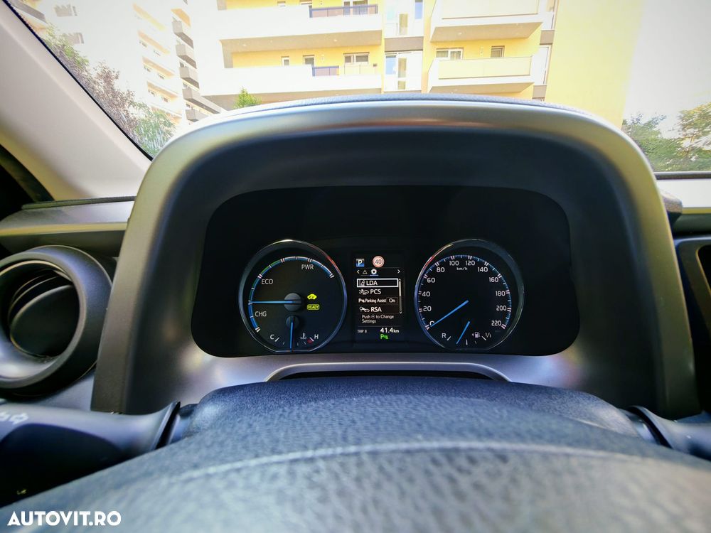 Toyota RAV4 - 19