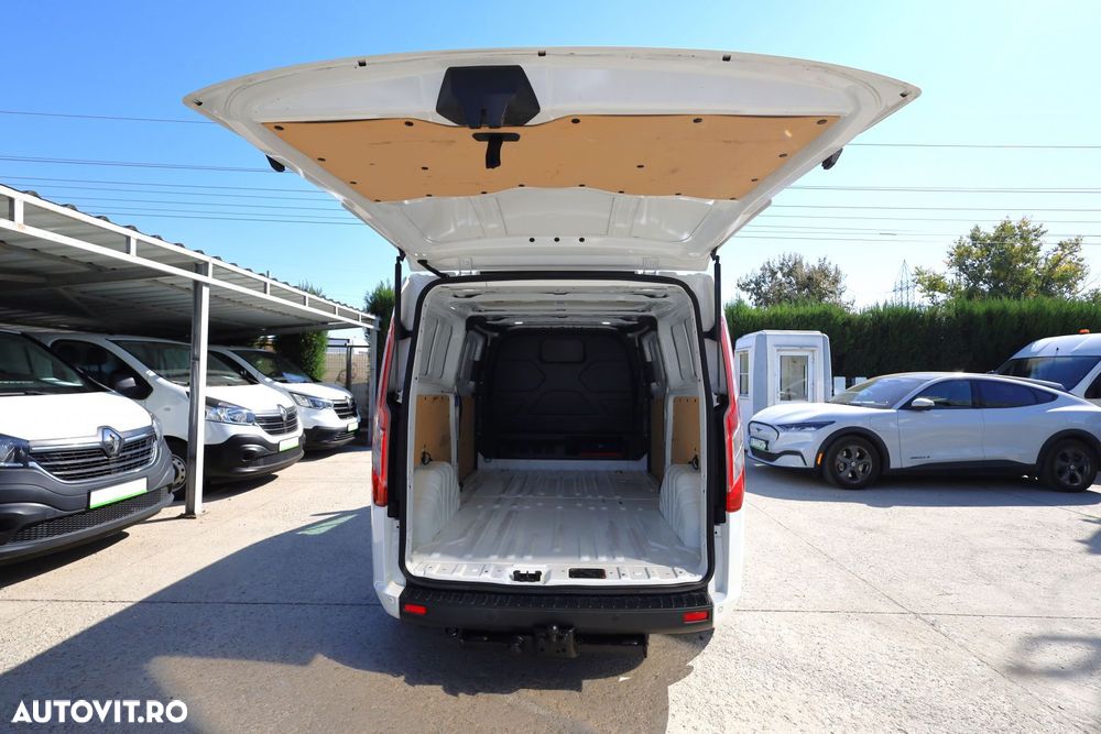 Ford Transit Custom L2H1 2.0 130CP - 8