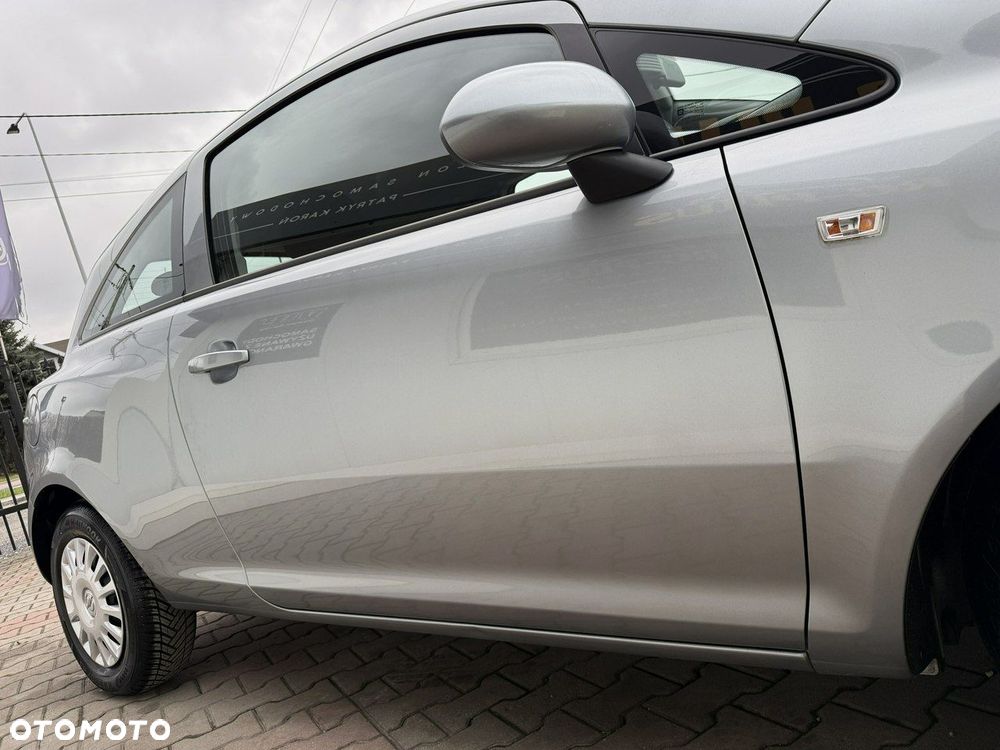 Opel Corsa 1.2 16V Enjoy EasyTronic - 36