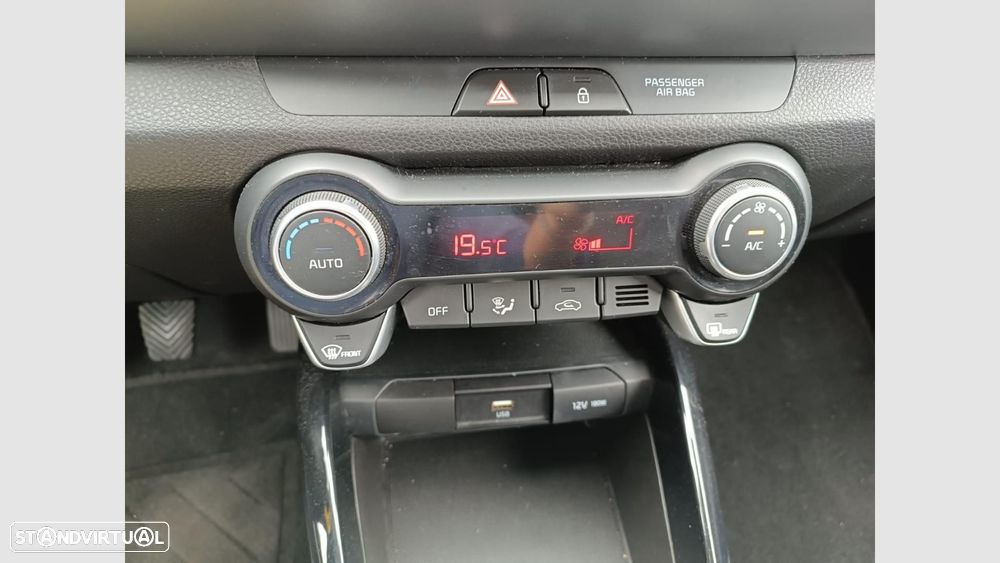 Kia Stonic 1.0 T-GDI Drive - 12