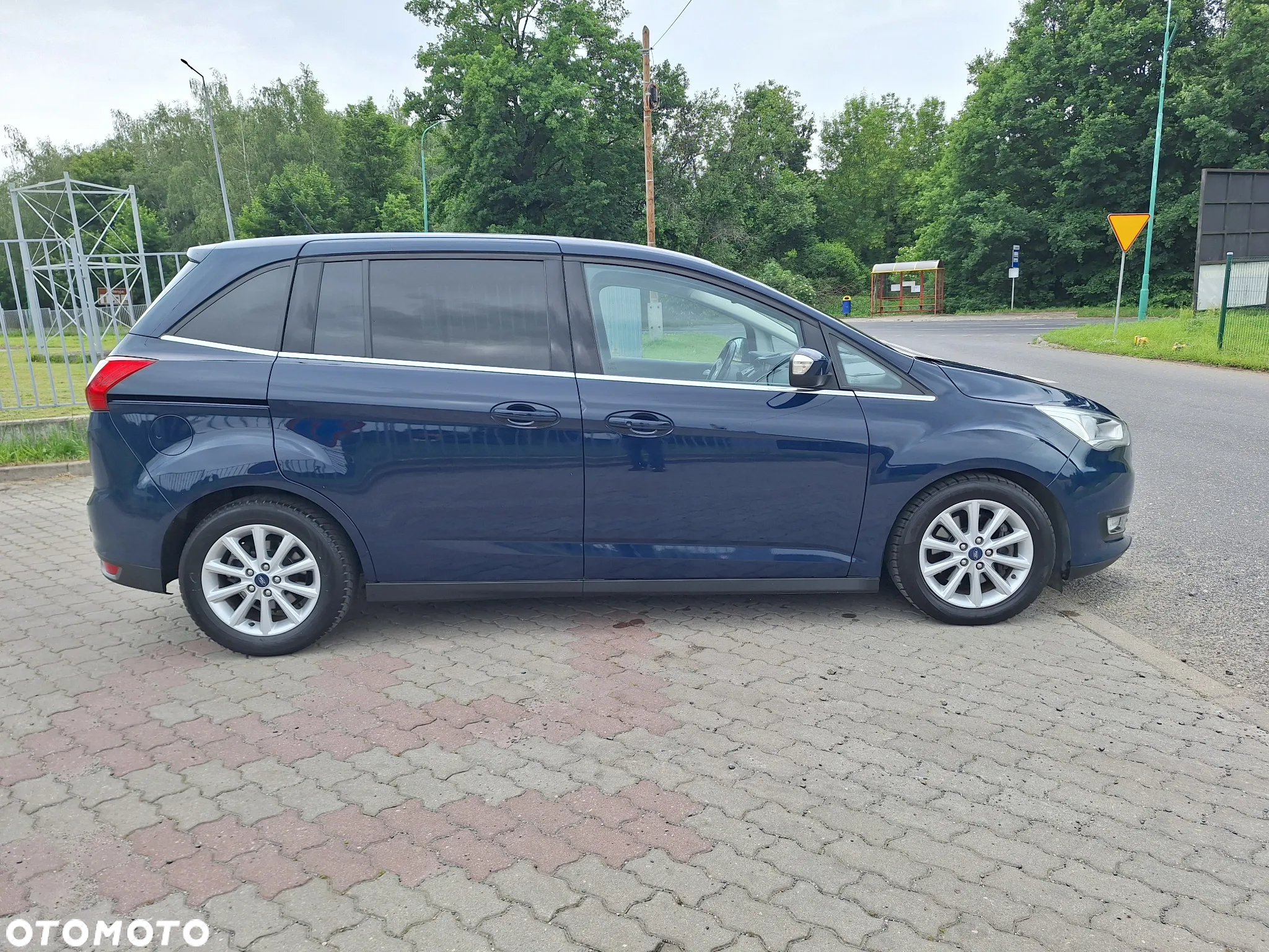 Ford Grand C-MAX - 5