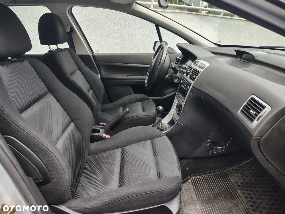 Peugeot 307 - 13
