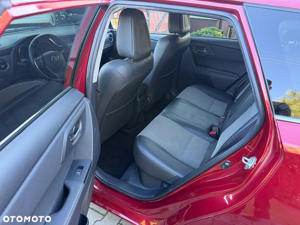 Toyota Auris 1.8 VVT-i Automatik Team Deutschland - 27