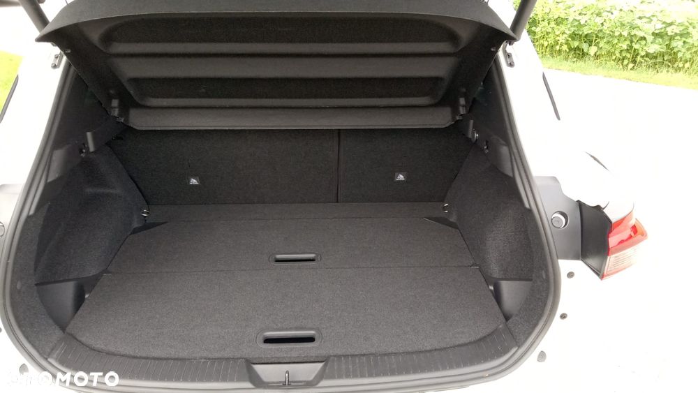 Nissan Qashqai 1.3 DIG-T N-Connecta - 19