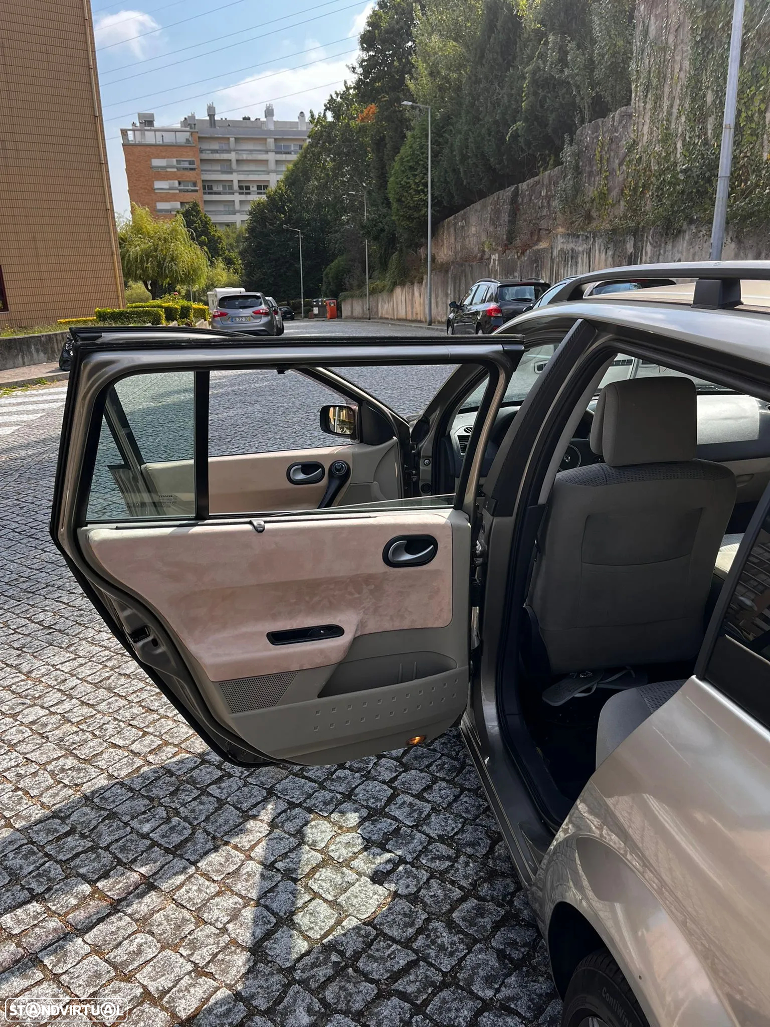 Renault Mégane Break 1.5 dCi Dynamique - 9