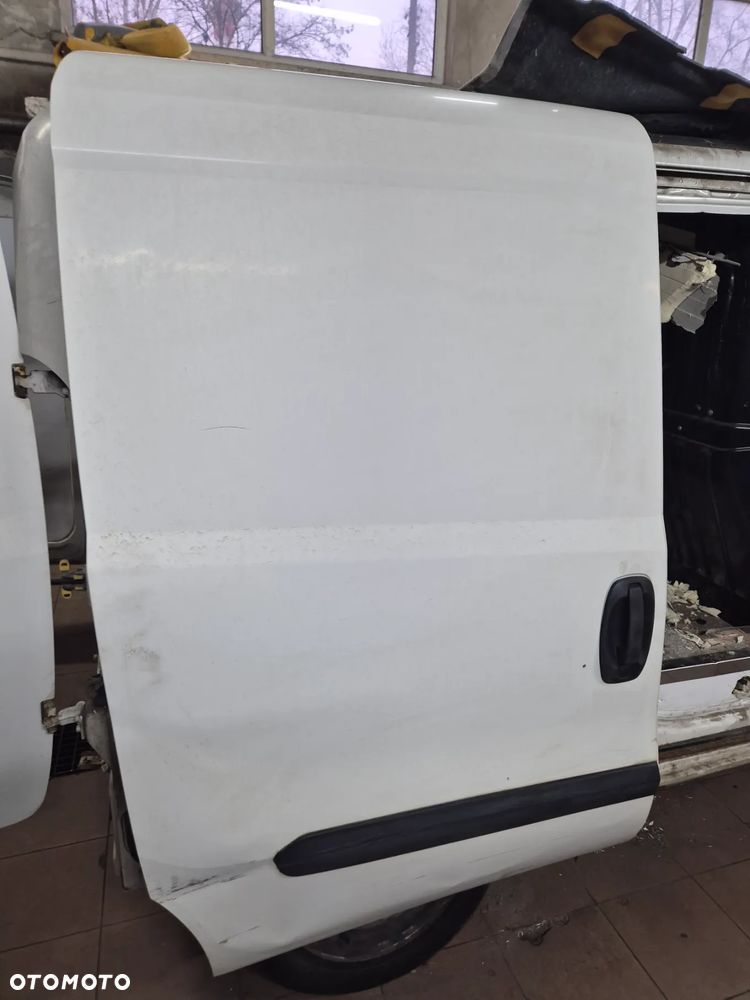 DRZWI PRAWE SUWANE BOCZNE 249 OPEL COMBO D FIAT DOBLO II 10-22r. - 1