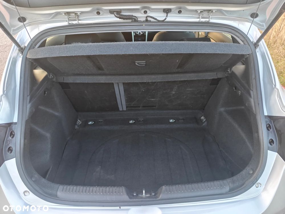 Hyundai i30 1.6 CRDi Trend - 8