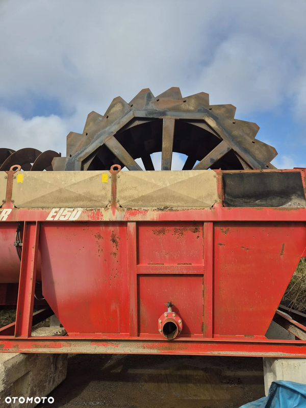 Finlay 150E / E150  Odwadniacz kołowo-wstęgowy ( ( POWERSCREEN , Extec, McCloskey, Sandvik, Metso, CAT, Metso, Maximus, Kleemann, Dernaseer, Terex, Warman, Linatex )