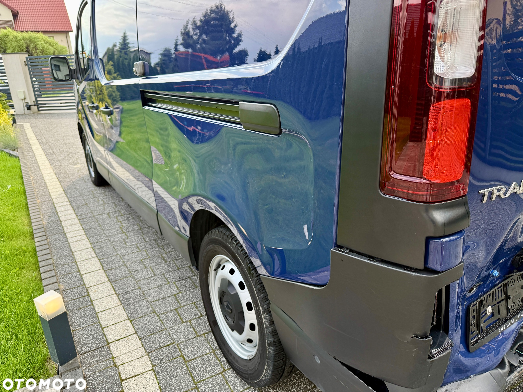 Renault Trafic - 11