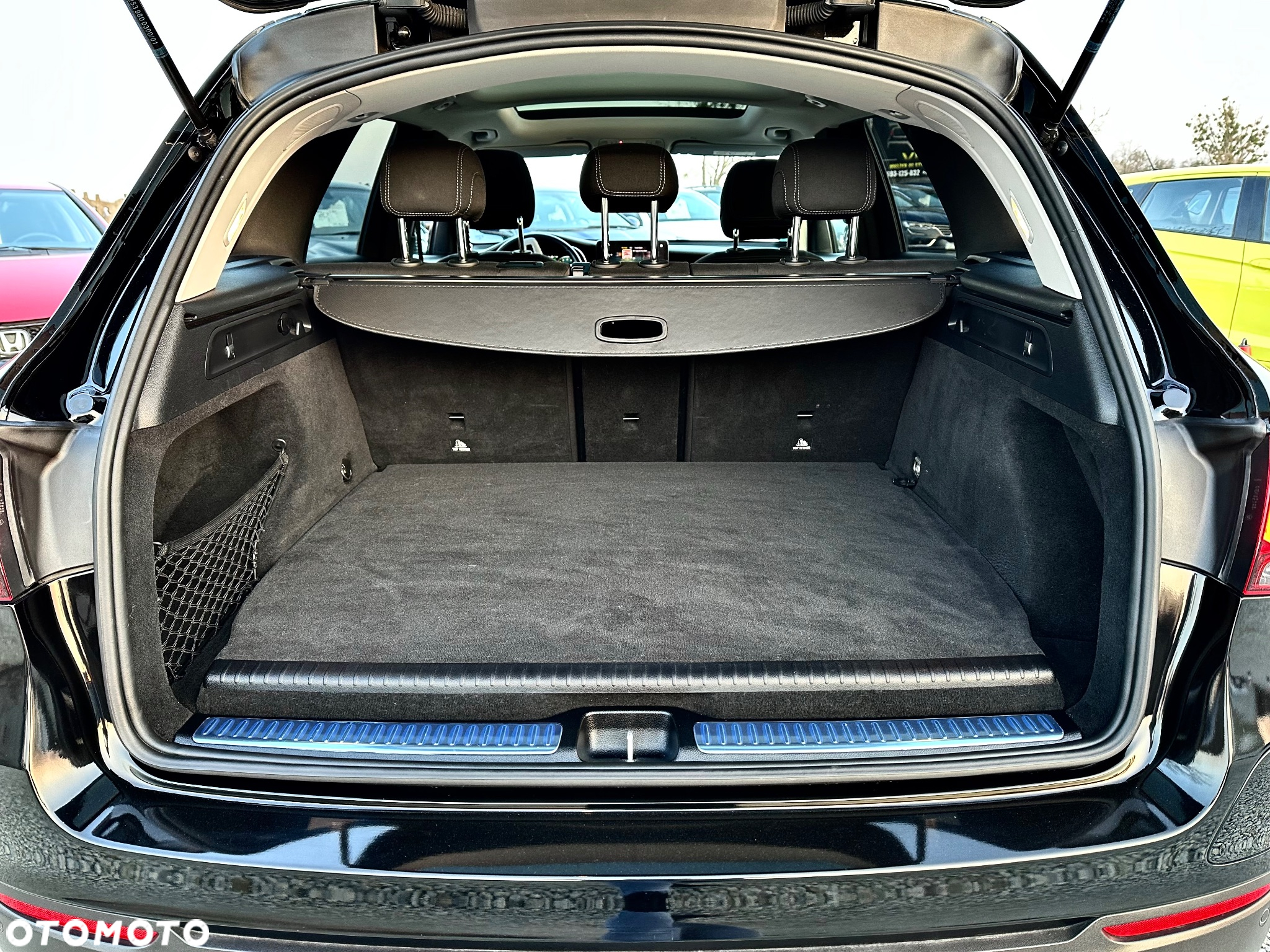Mercedes-Benz GLC 300 e 4-Matic - 21