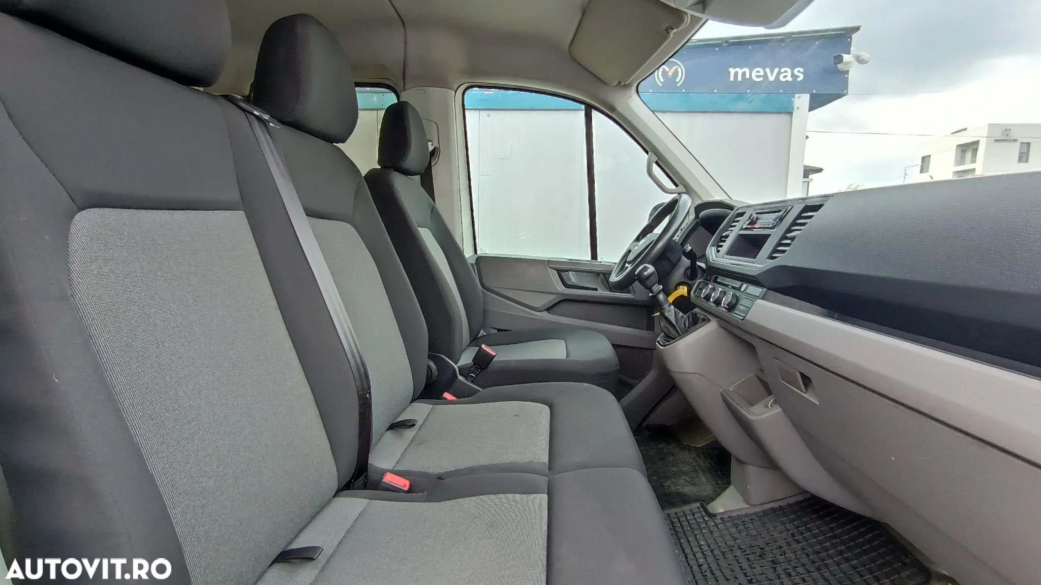 Volkswagen Crafter - 14