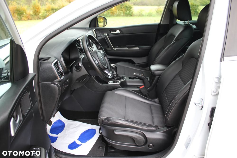 Kia Sportage 1.7 CRDI 2WD ISG Spirit - 19