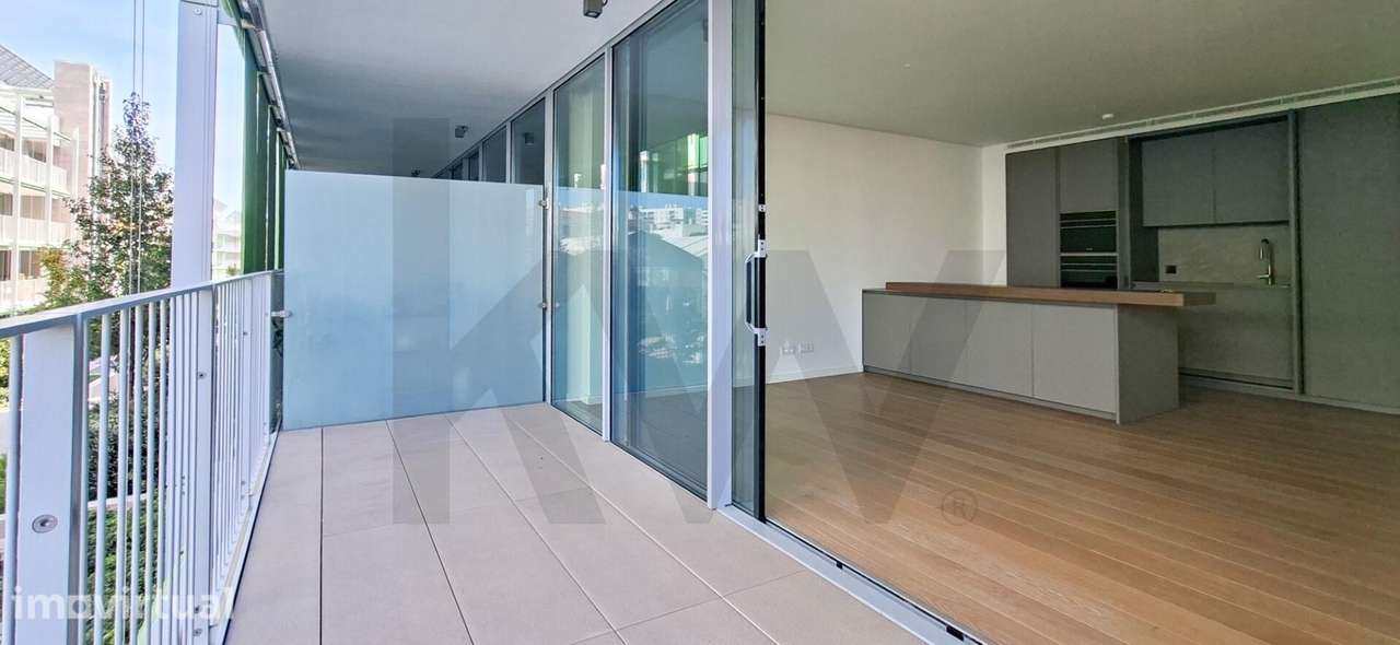 Elegante T2 de Arquitetura Moderna (147 m2) e Terraços – Prata Riversi - Grande imagem: 3/35