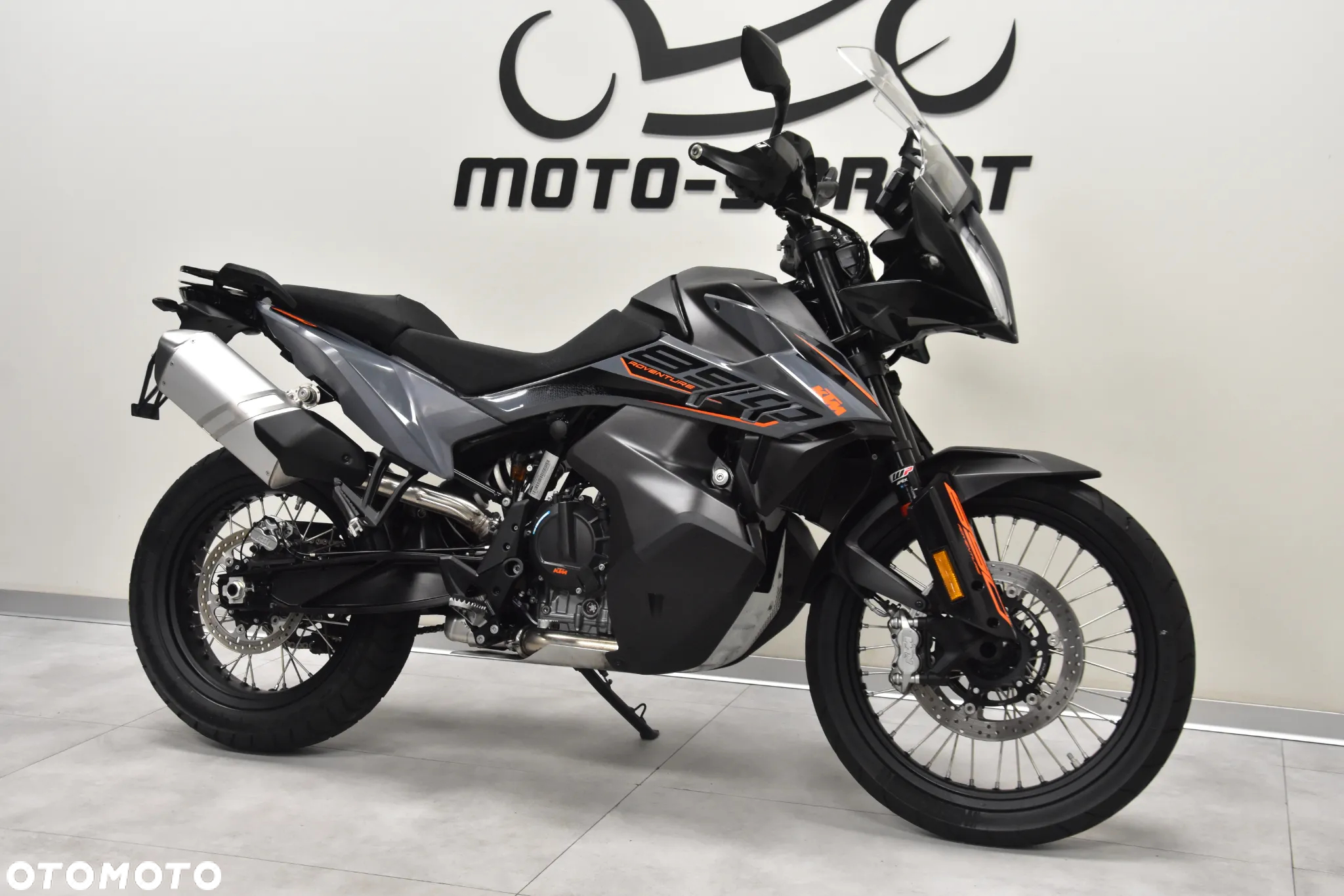 KTM Adventure - 3