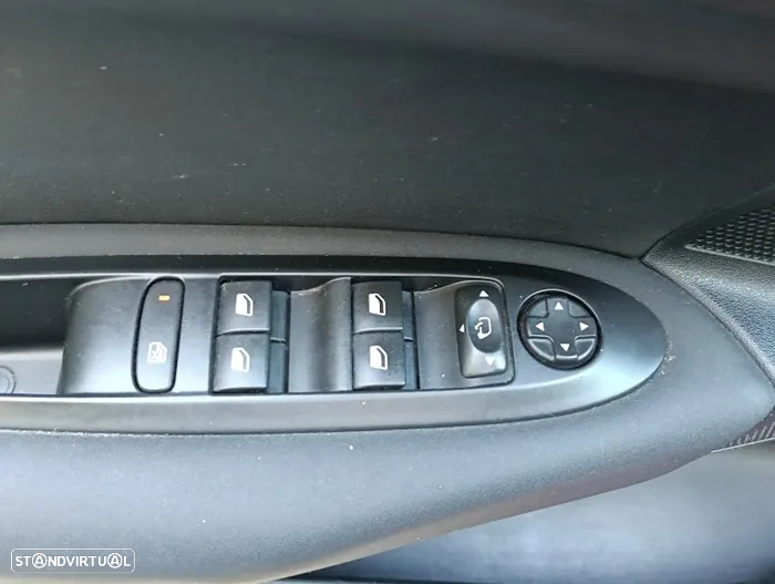 Citroën C4 1.6 BlueHDi Feel - 36