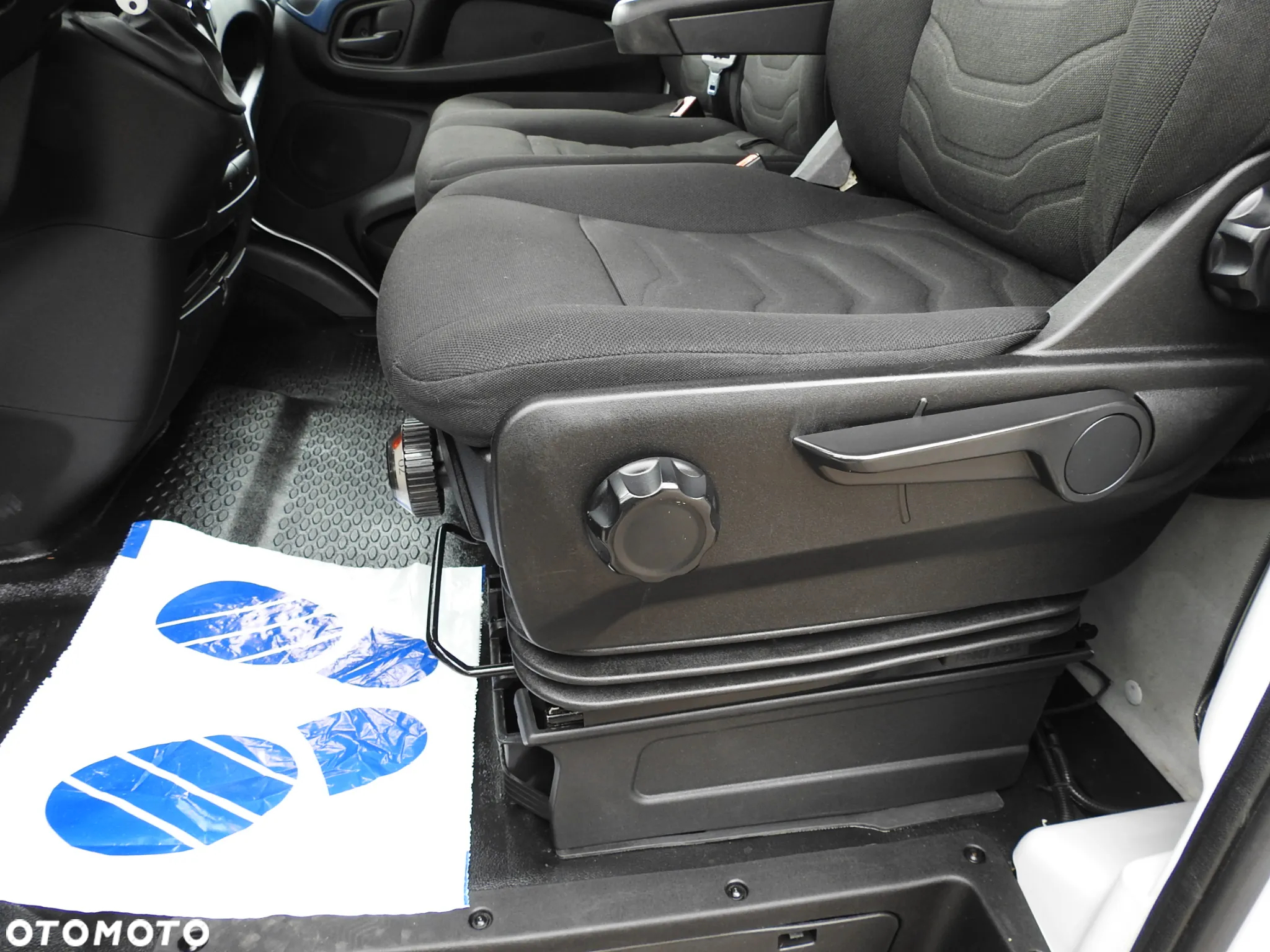 Iveco DAILY 35S18 PLANDEKA WINDA 8 PALET TEMPOMAT KLIMATYZACJA 180KM [ 282410 ] - 27