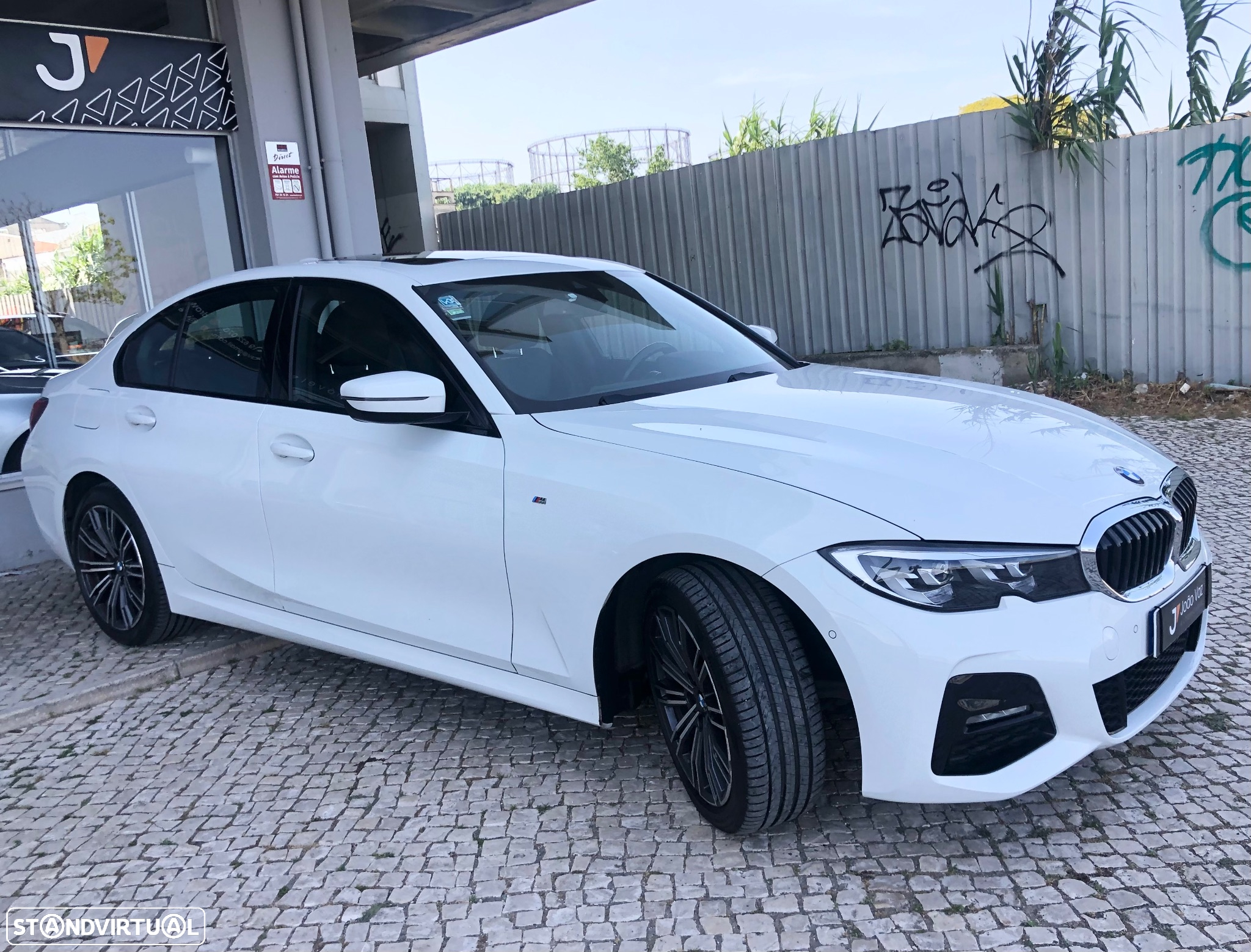 BMW 330 e Pack M Auto - 11