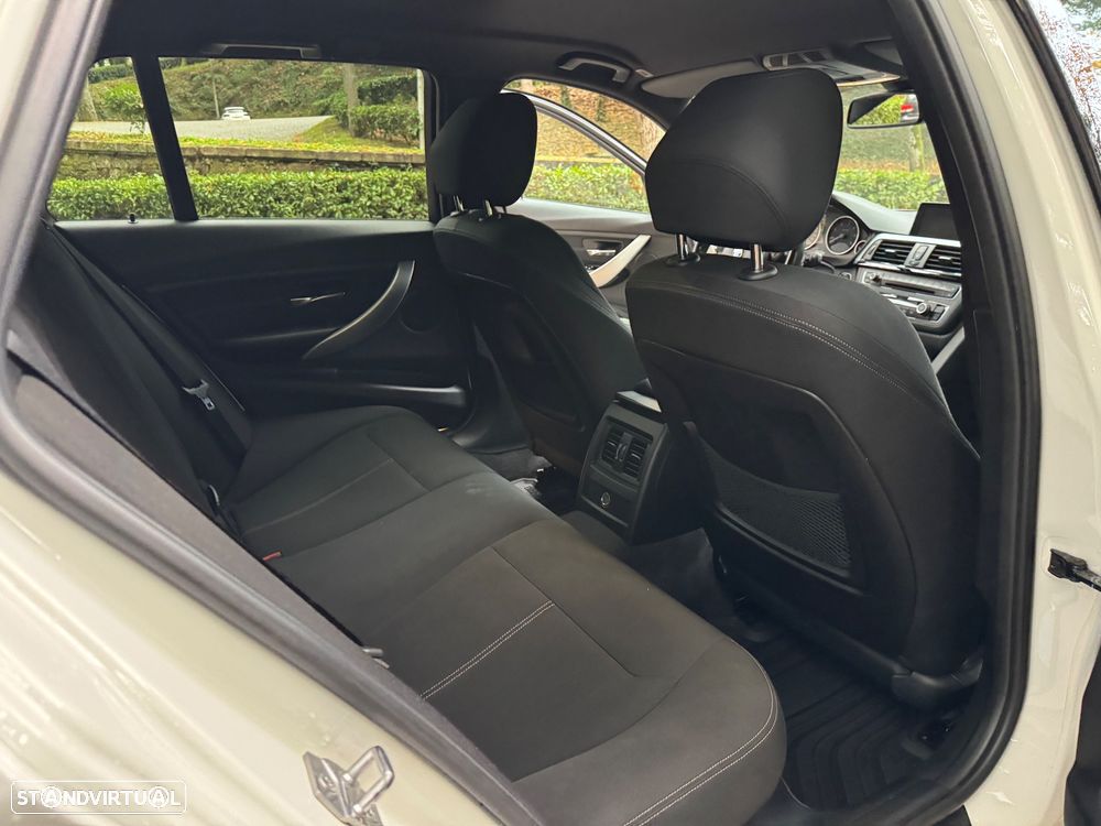 BMW 318 d Line Sport Auto - 10