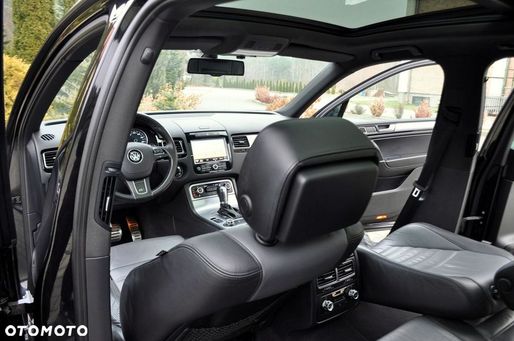 Volkswagen Touareg - 31