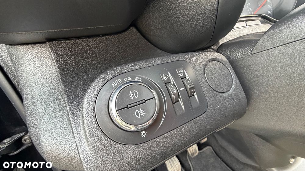 Opel Combo 1.5 D 96kW XL N1 Edition - 26