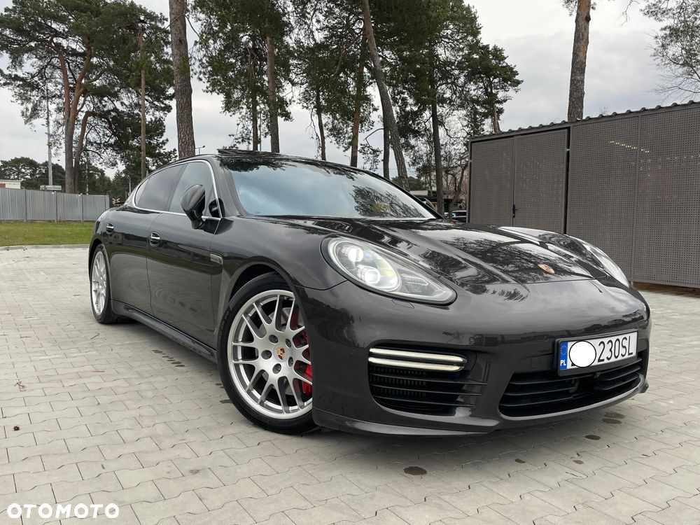 Porsche Panamera Turbo Executive PDK - 29