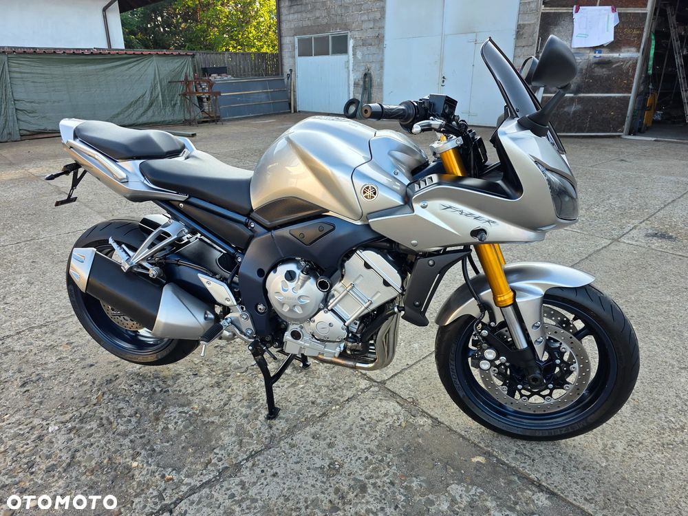 Yamaha FZ - 6
