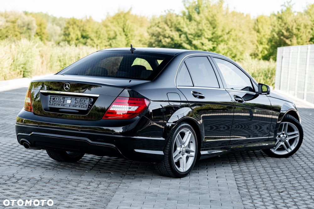 Mercedes-Benz Klasa C 180 (BlueEFFICIENCY) 7G-TRONIC Avantgarde - 12