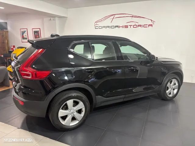 Volvo XC 40 1.5 T2 Momentum Plus - 9