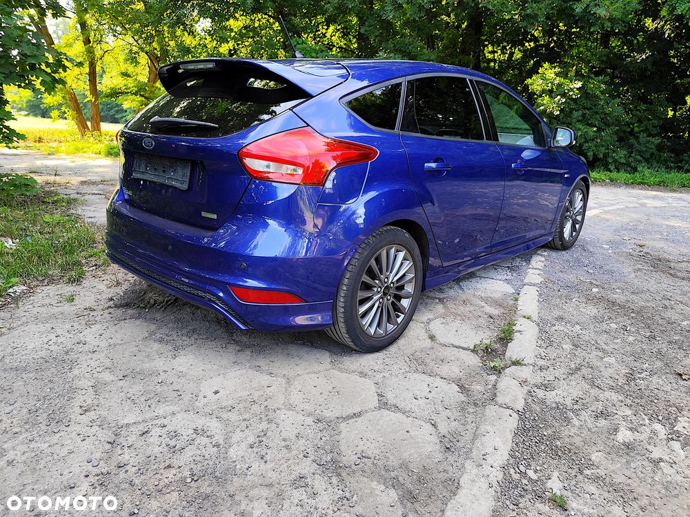 Ford Focus - 20