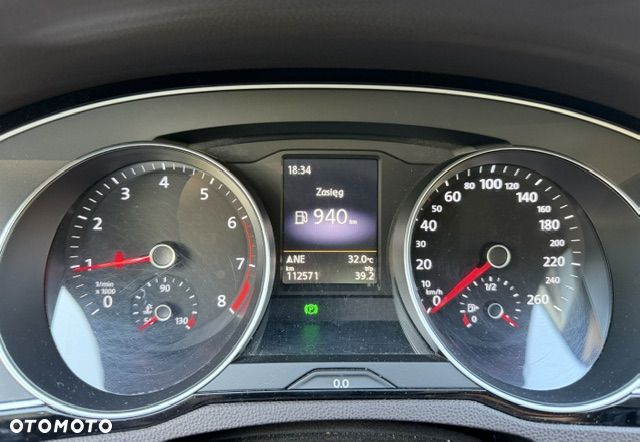 Volkswagen Passat 1.4 TSI BMT ACT Comfortline - 11