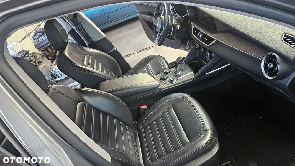 Alfa Romeo Stelvio 2.0 Turbo First Edition Q4 - 20