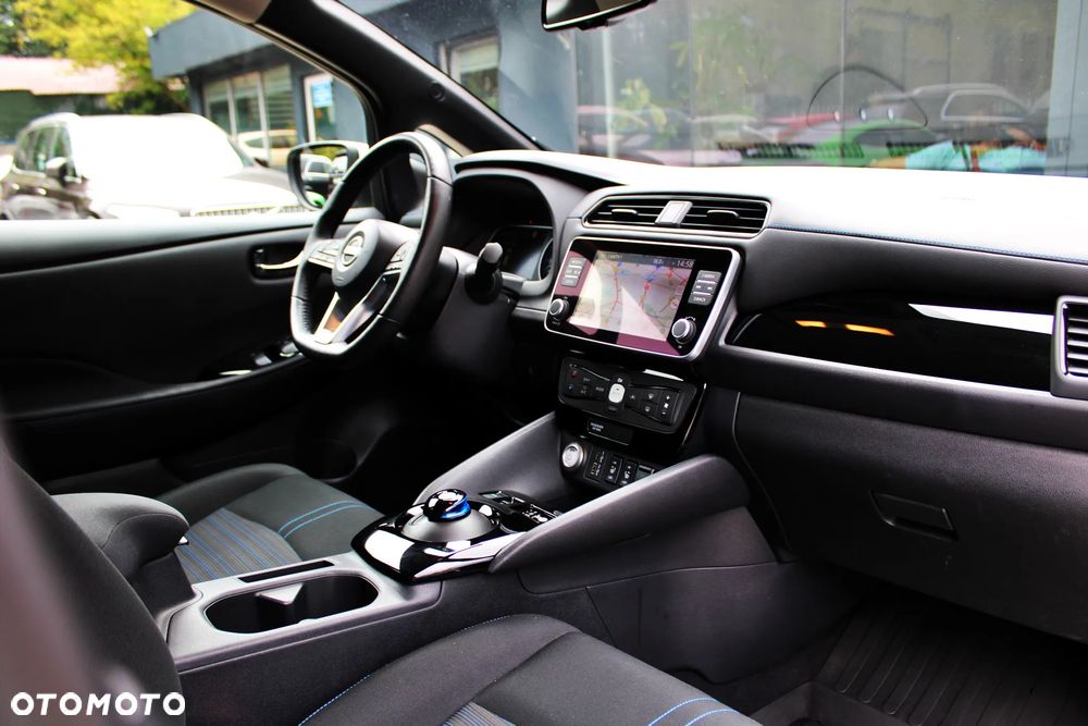 Nissan Leaf 40kWh N-Connecta - 7