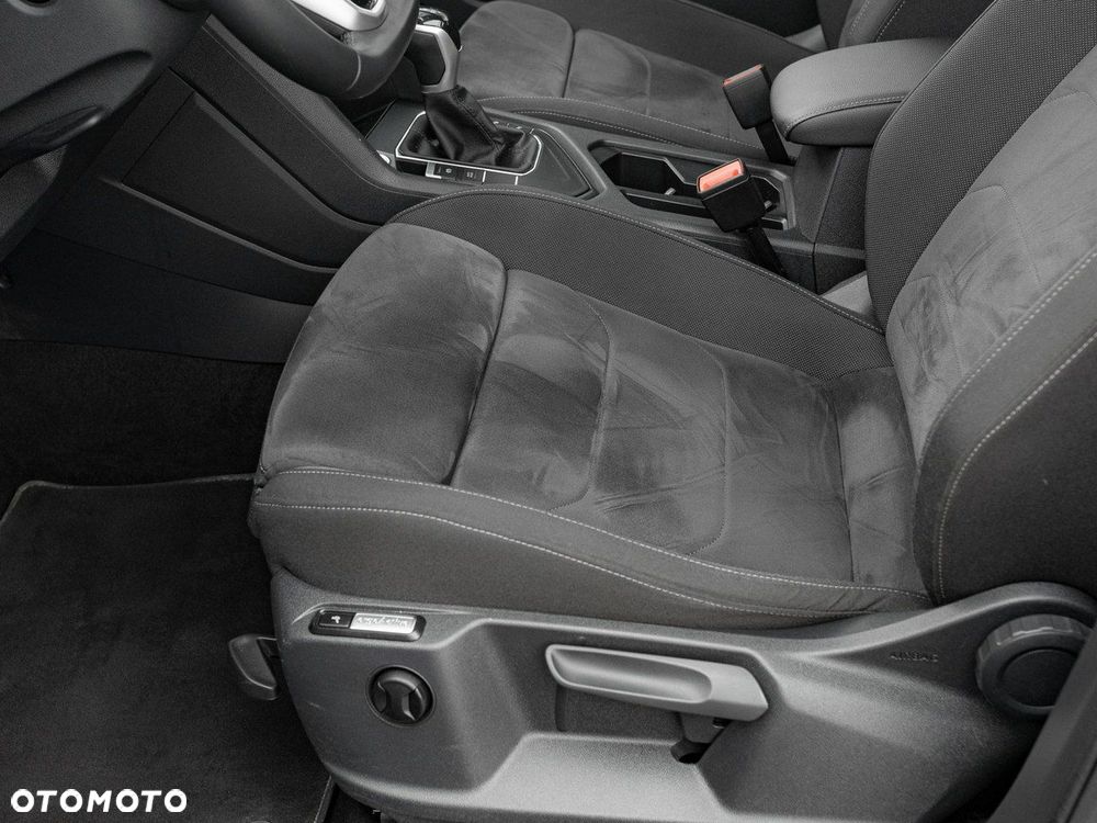 Volkswagen Tiguan - 13