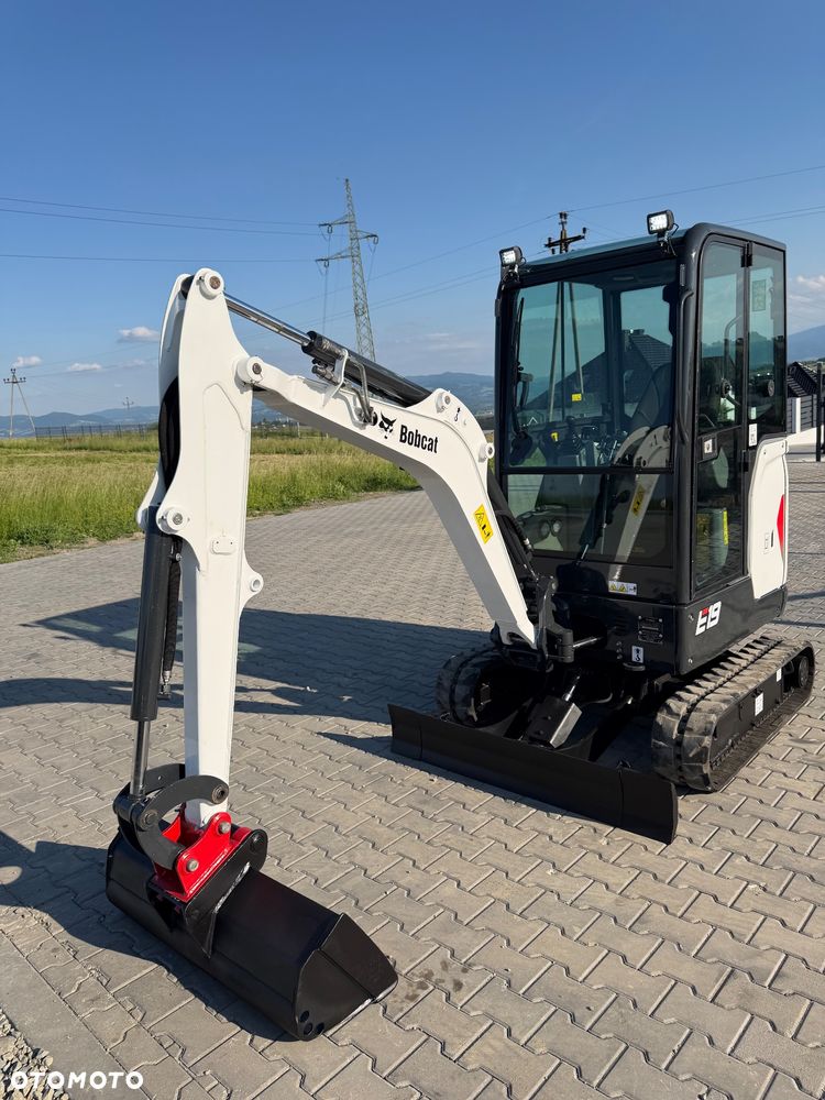 Bobcat E19 - 8