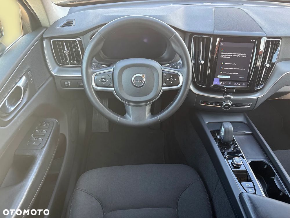 Volvo XC 60 B4 D AWD Momentum Pro - 23