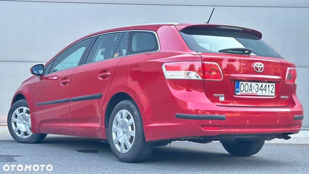 Toyota Avensis 2.0 D-4D 2010 - 4
