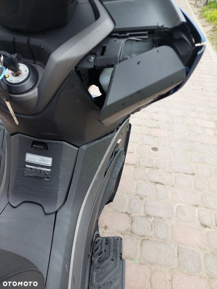 Kymco X-Town - 11