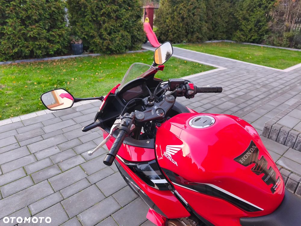 Honda CBR - 21