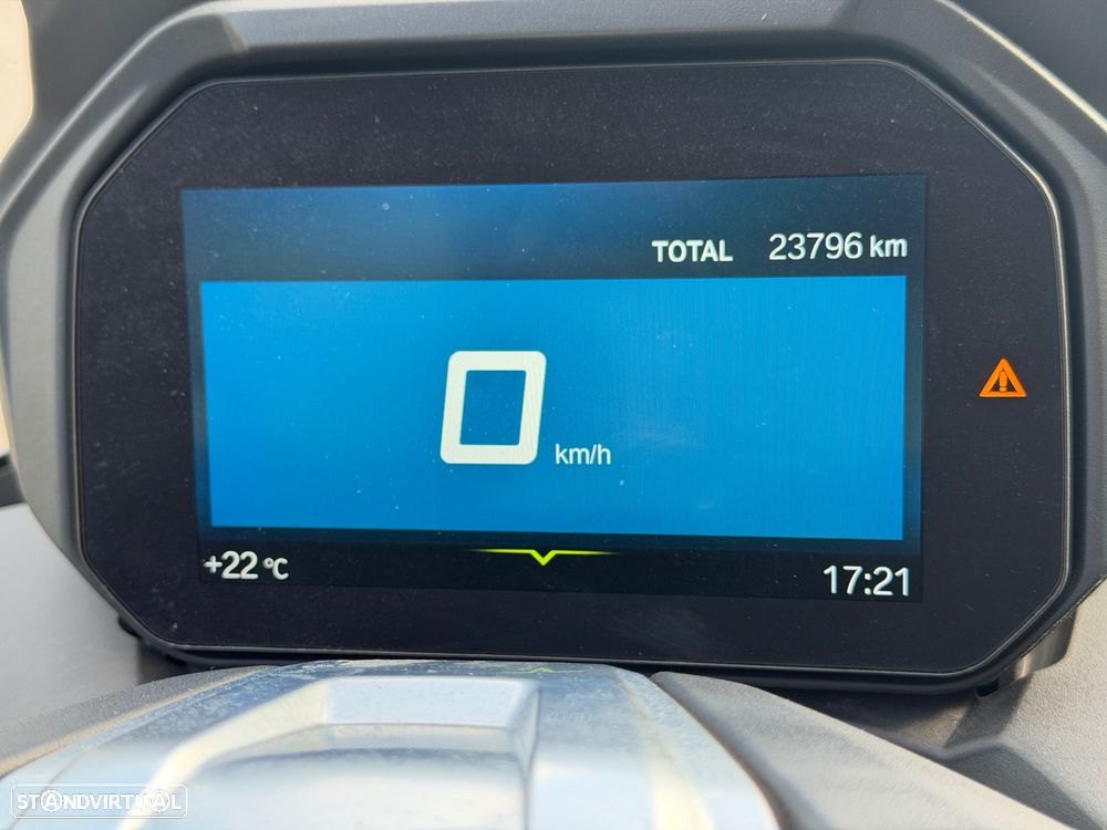 BMW C 400 GT C/ Top case - 14