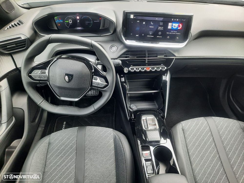 Peugeot e-2008 54 kWh Allure - 6